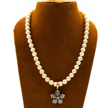 Handmade Gold Plated Pearl Stone Seated Necklace - Timeless Elegance